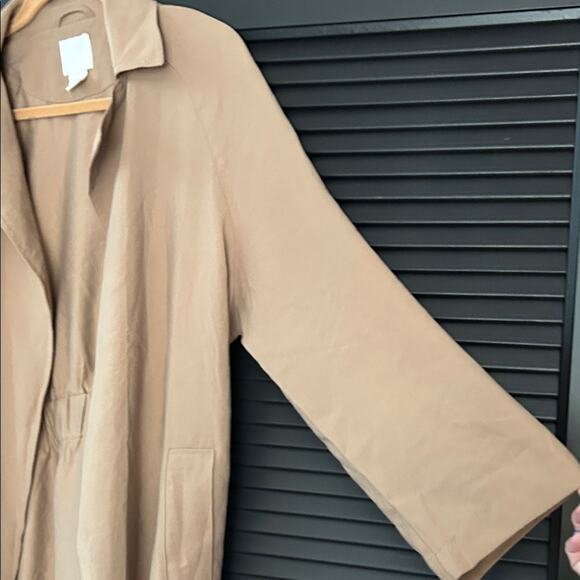 H&M Oversized Camel Trench Coat, Timeless Closet Staple, Size Small - Picture 6 of 15
